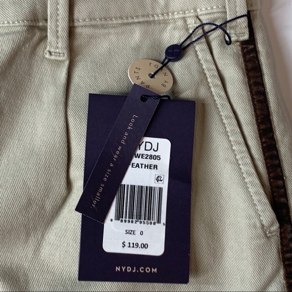 NYDJ Straight Ankle Chino Pants With Cuff in Stretch Twill - Picture 15 of 16